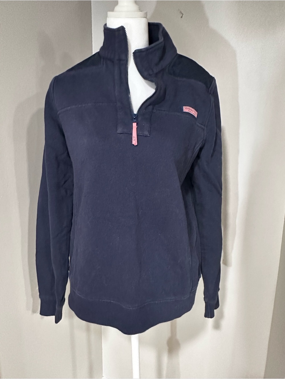 Vineyard Vines Navy Quarter-Zip Pullover with Pink Trim. Size M.